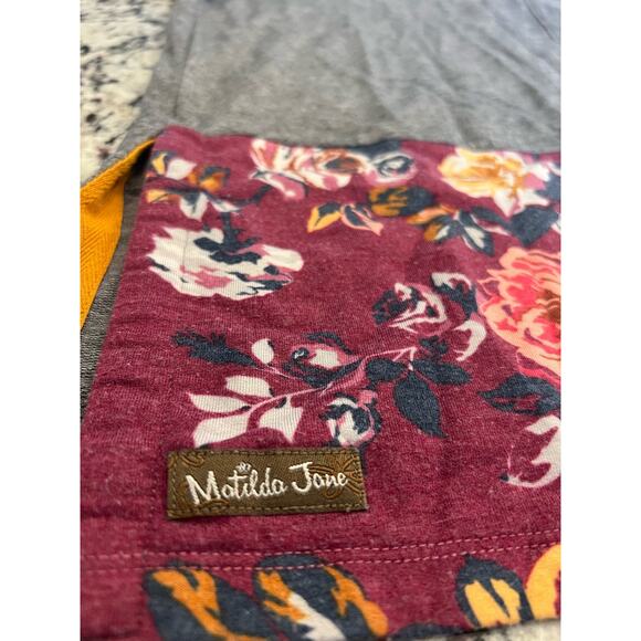 Matilda Jane top size S floral hooded - Picture 12 of 12